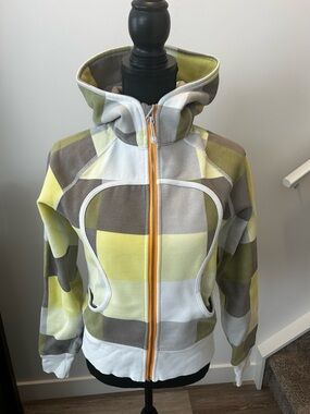 lululemon athletica Women's Plaid Zip Hoodie in Yellow, Gray & Olive